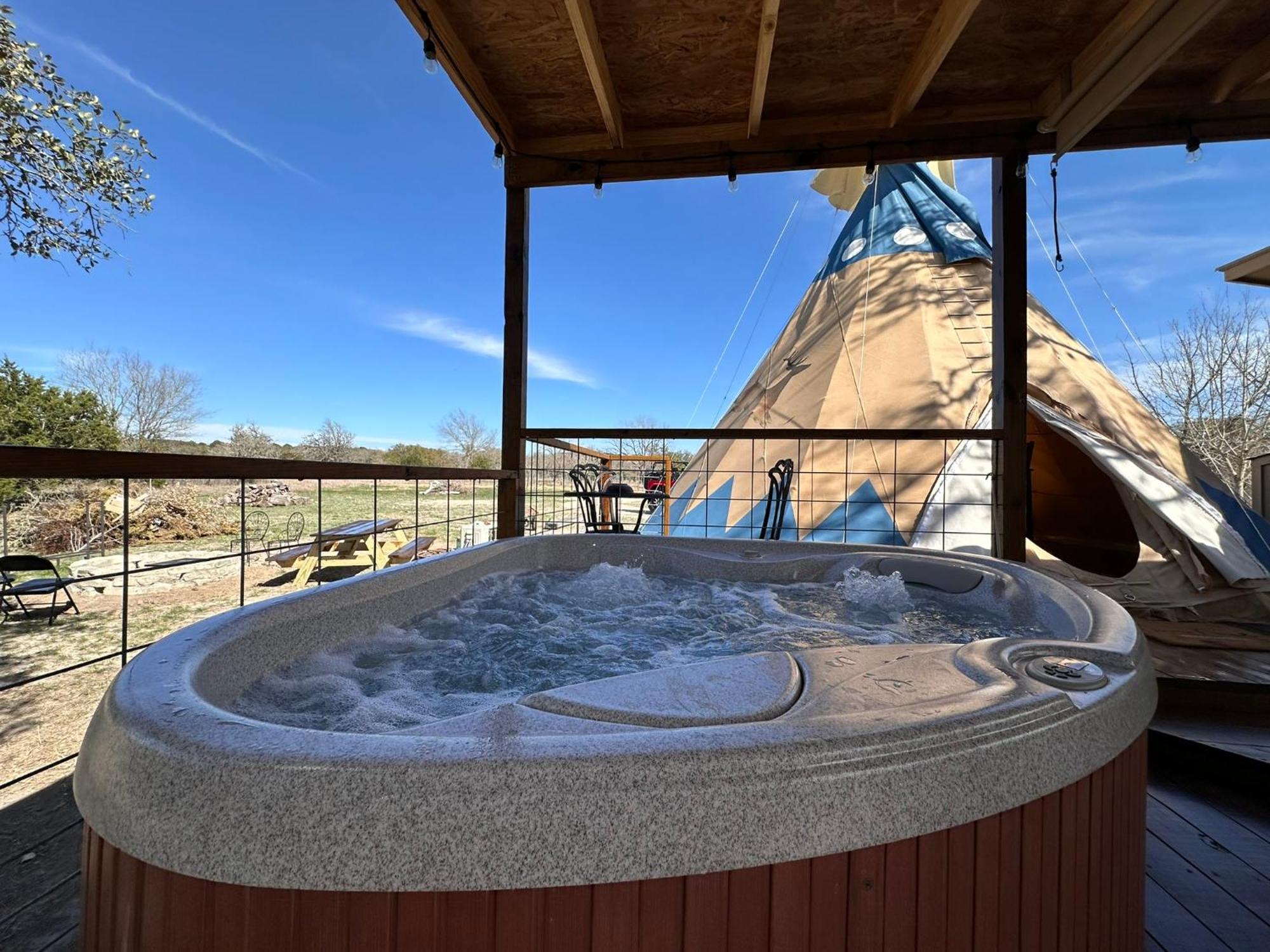 Bandera Stronghold - Cochise Tipi Buitenkant foto